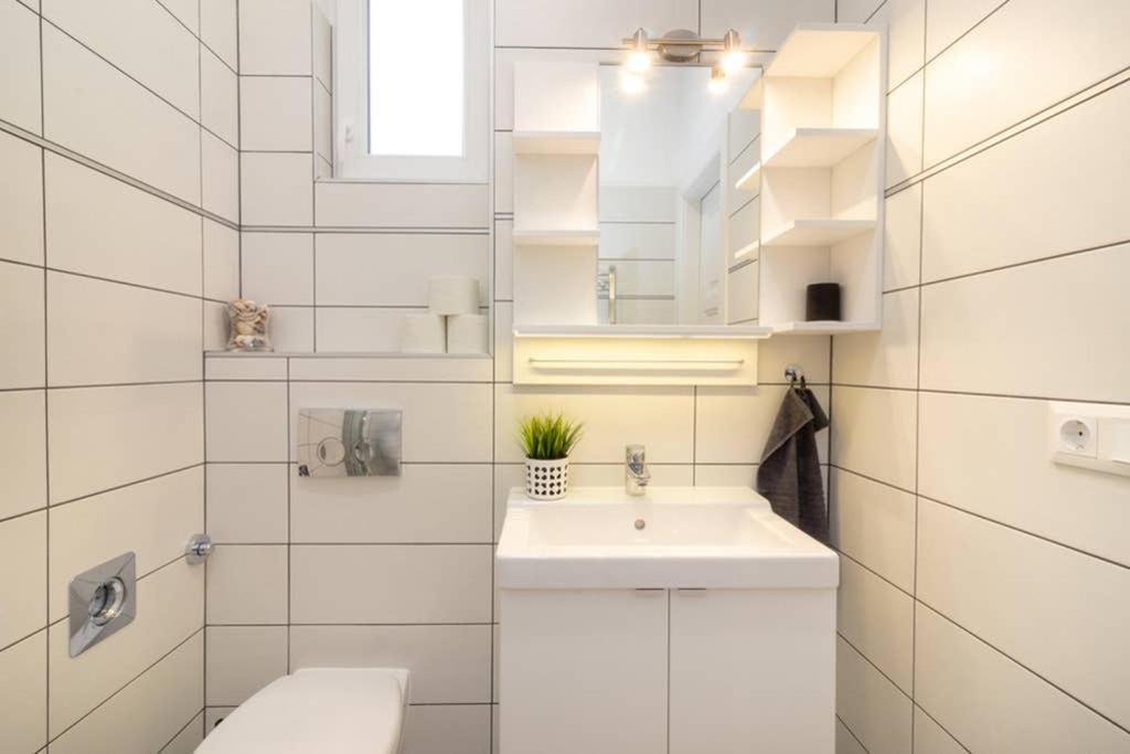 Nice And Cozy Apartment Next To The Parliament Budapest Extérieur photo