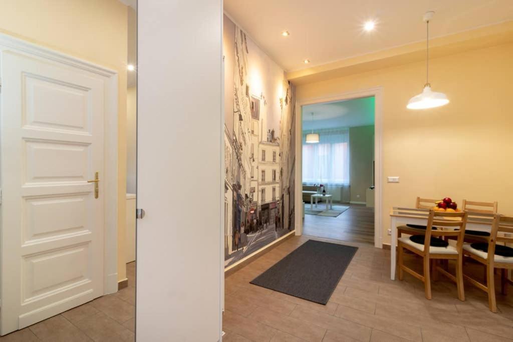 Nice And Cozy Apartment Next To The Parliament Budapest Extérieur photo